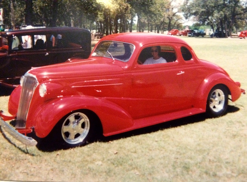 Eddies 37 chevy cpe